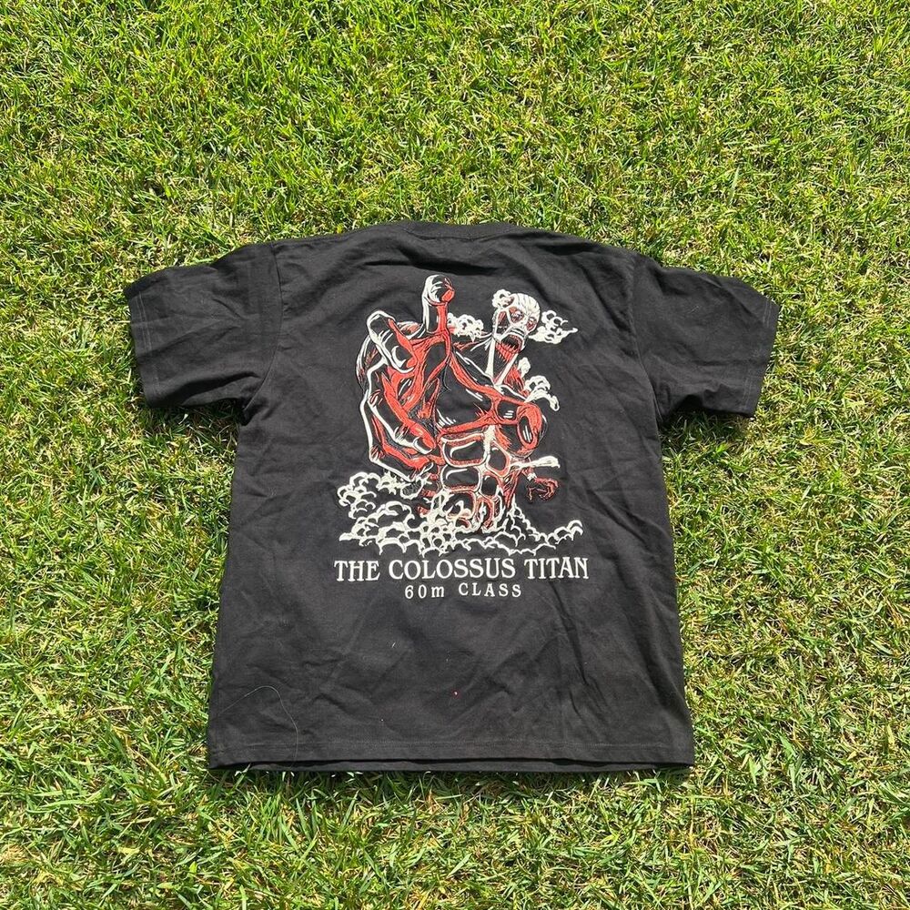 Attack on Titan y2k tee graphic rare japanese mens size xl